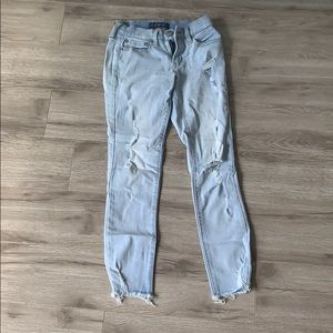Low rise- cropped Aéropostale jeans